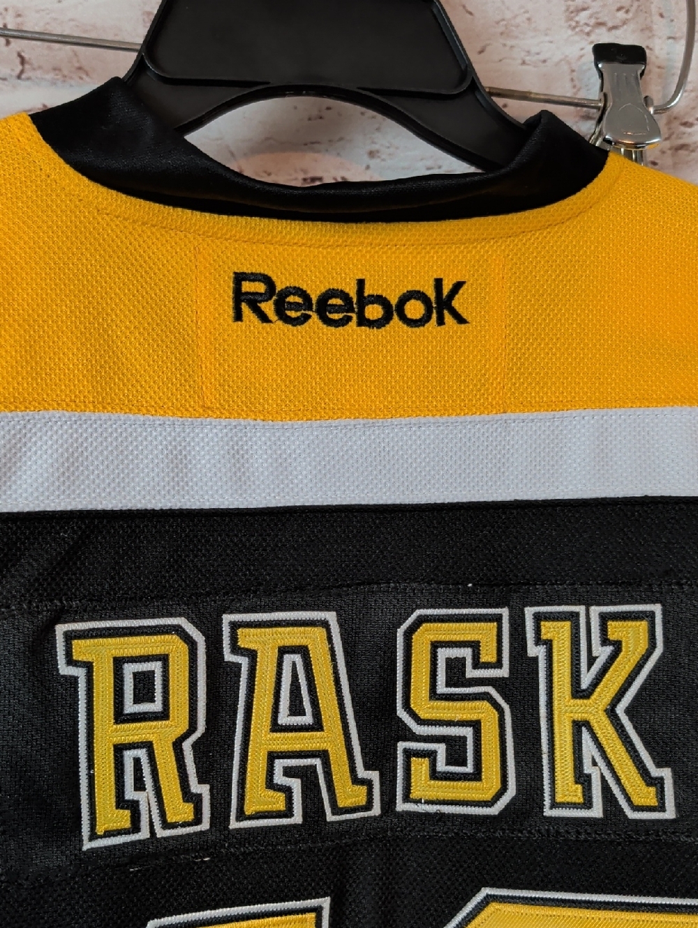 Reebok Boston Bruins Hockey Jersey Tuukka Rask 40 Small - Picture 8 of 8